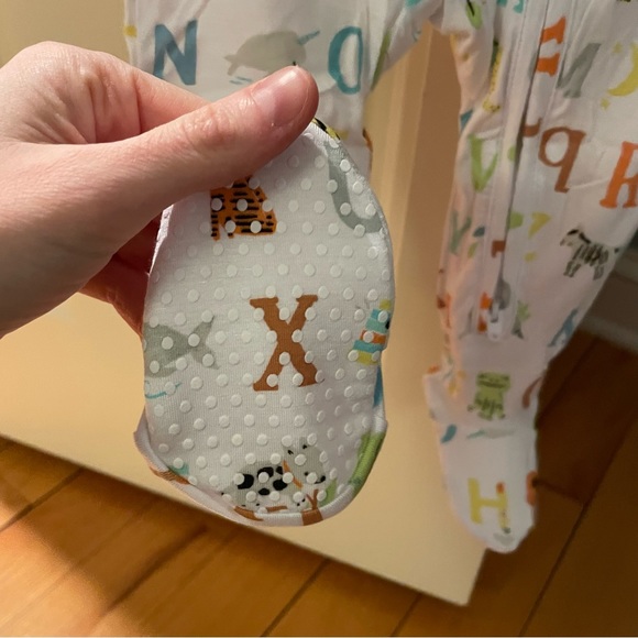 SOLD!!! NWT Angel Dear Bamboo Alphabet Print Footie Pajama with Foldover Cuffs - Picture 2 of 10